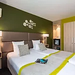 Kyriad Prestige - Bordeaux Aeroport