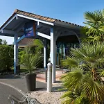 호텔 Kyriad Prestige - Bordeaux Aeroport 4*