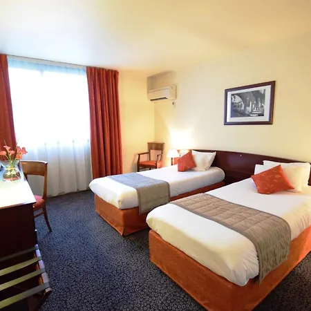 Kyriad Prestige - Bordeaux Aeroport Мериньяк