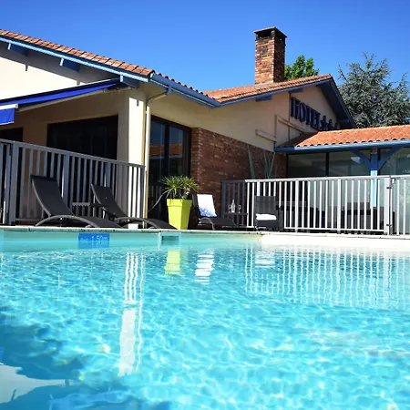 Kyriad Prestige - Bordeaux Aeroport Отель 4*