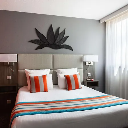 Szálloda Kyriad Prestige - Bordeaux Aeroport 4*