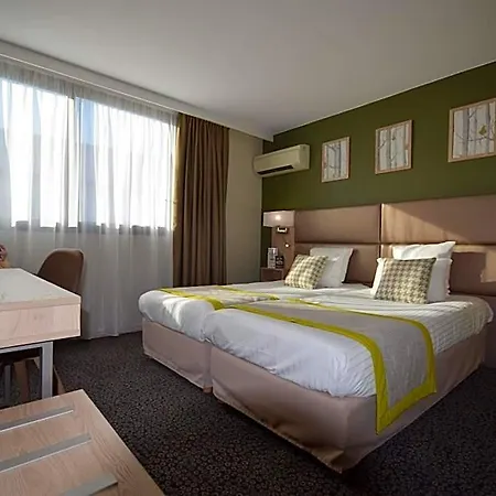 호텔 Kyriad Prestige - Bordeaux Aeroport