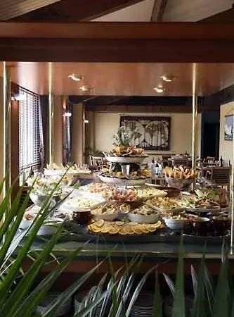 Kyriad Prestige Bordeaux Aeroport 4*
