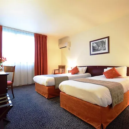 Szálloda Kyriad Prestige - Bordeaux Aeroport 4*