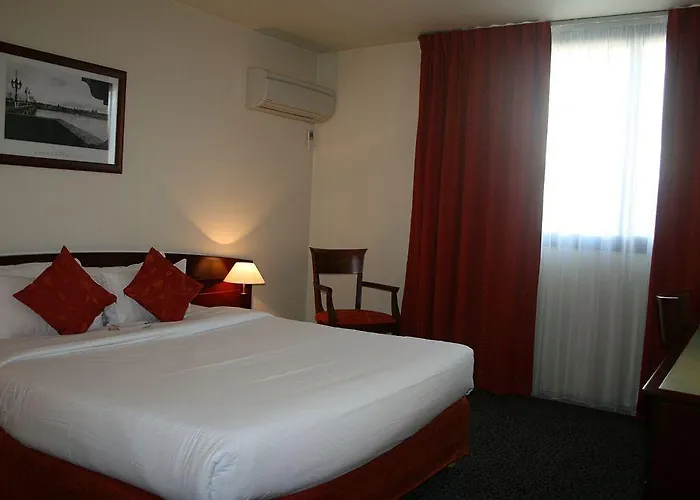 Kyriad Prestige - Bordeaux Aeroport Mérignac