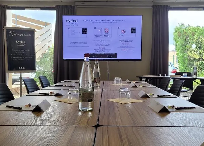 Kyriad Prestige - Bordeaux Aeroport